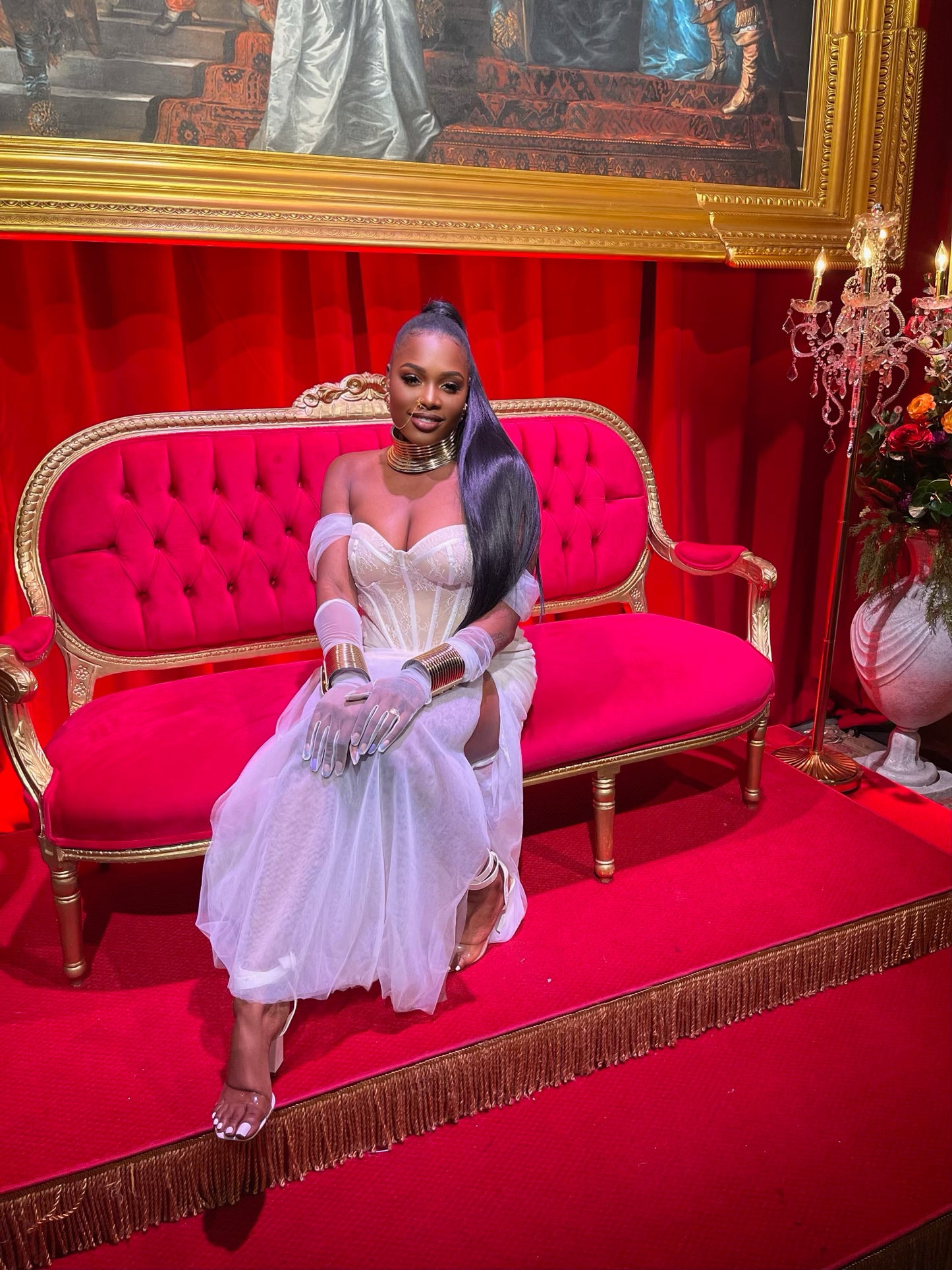 PRE-ORDER Esmeralda x Ivory