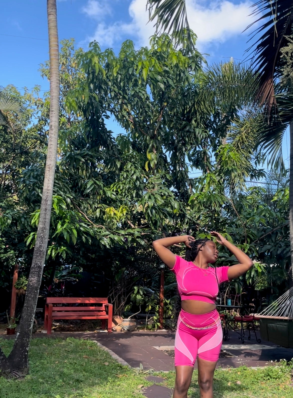 SYLEM Activewear Set x Hot Pink