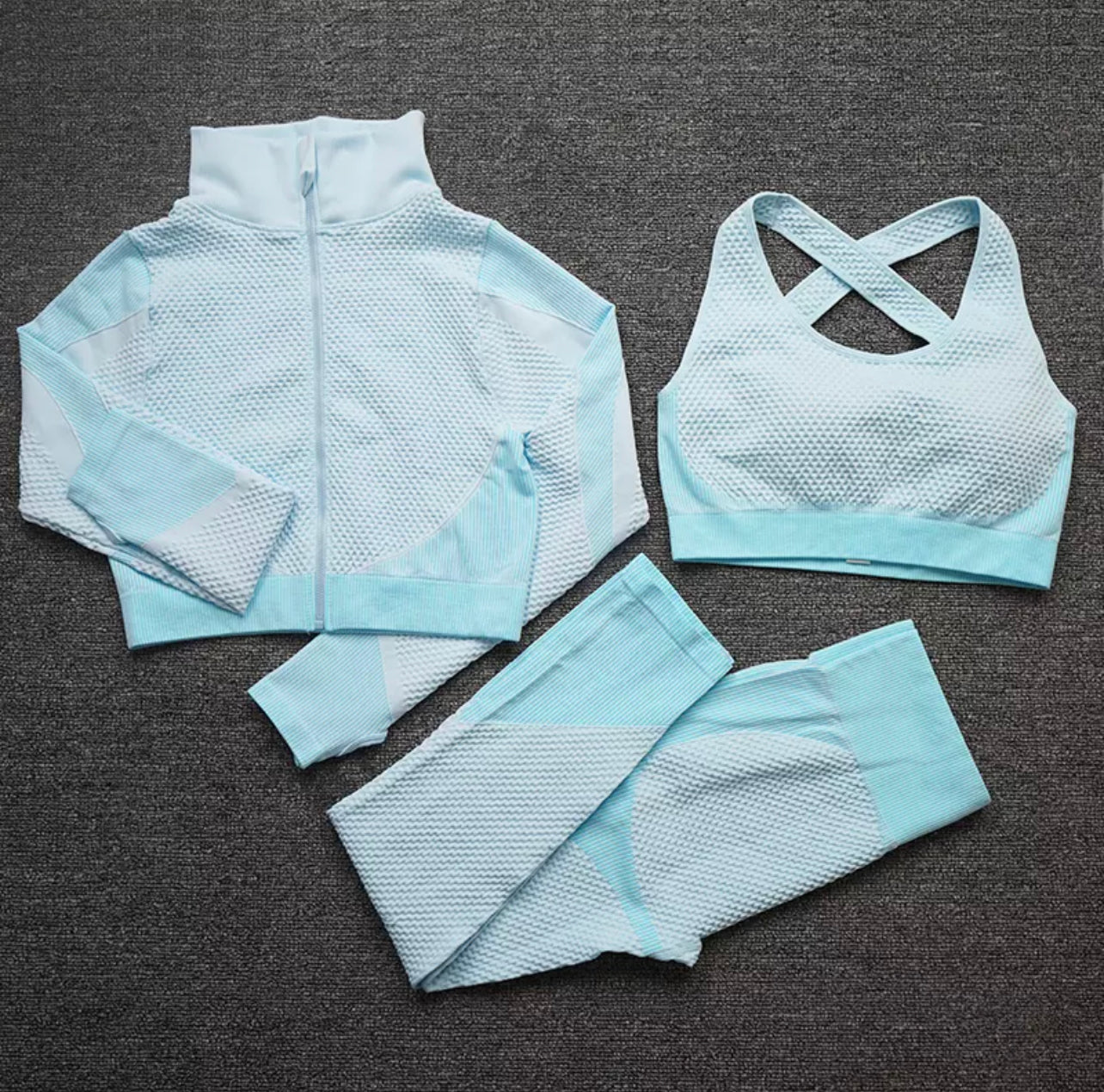 PRE-ORDER Trinity 3 Piece Seamless Fitness Set x Light Blue