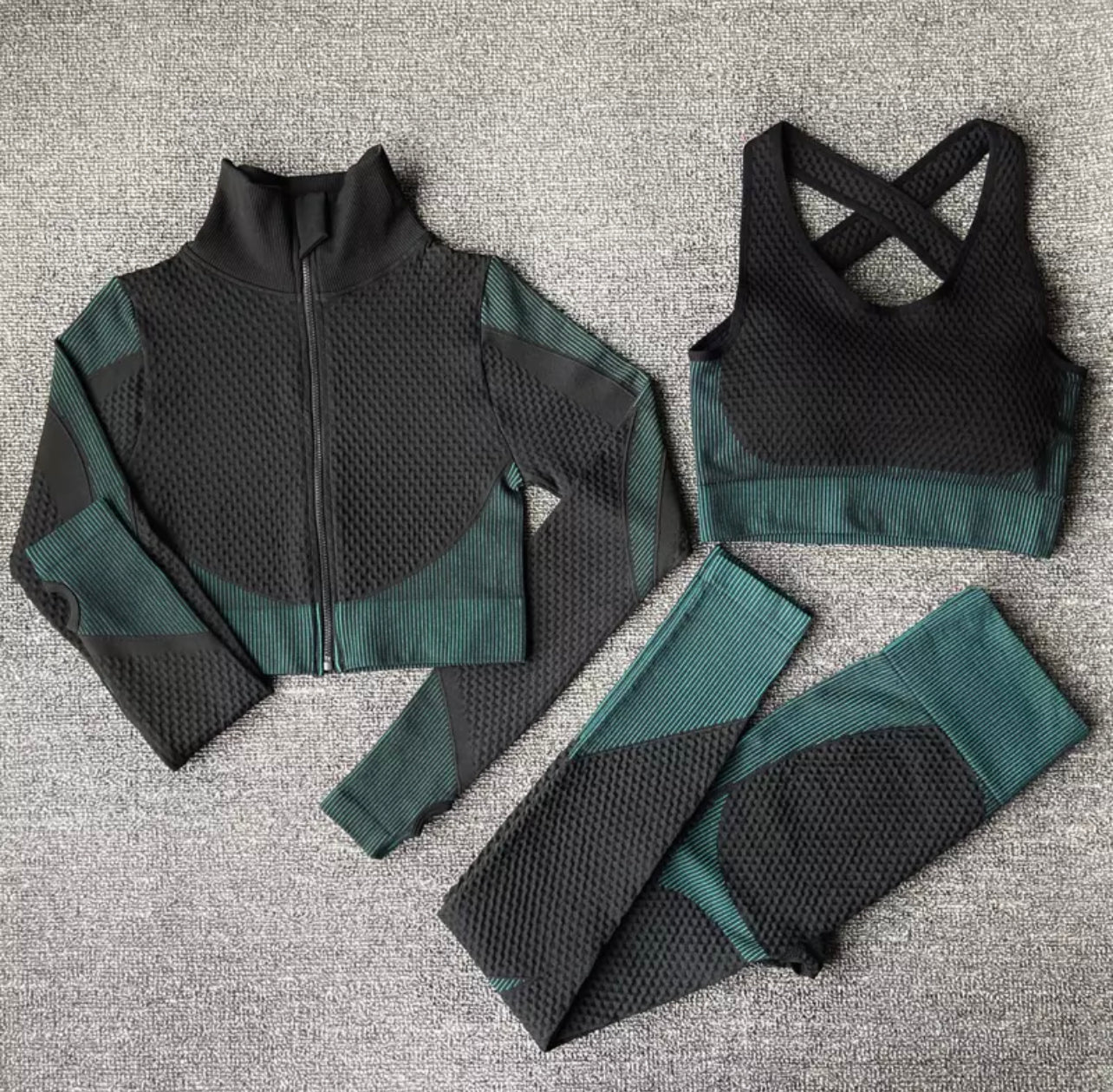 PRE-ORDER Trinity 3 Piece Seamless Fitness Set x Dark Green