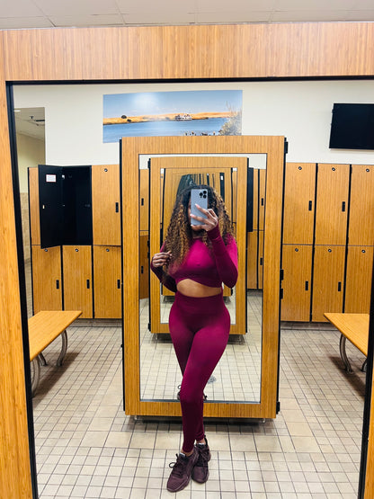 Zoraya 2 Piece Seamless Athletic Set x Dark Wine