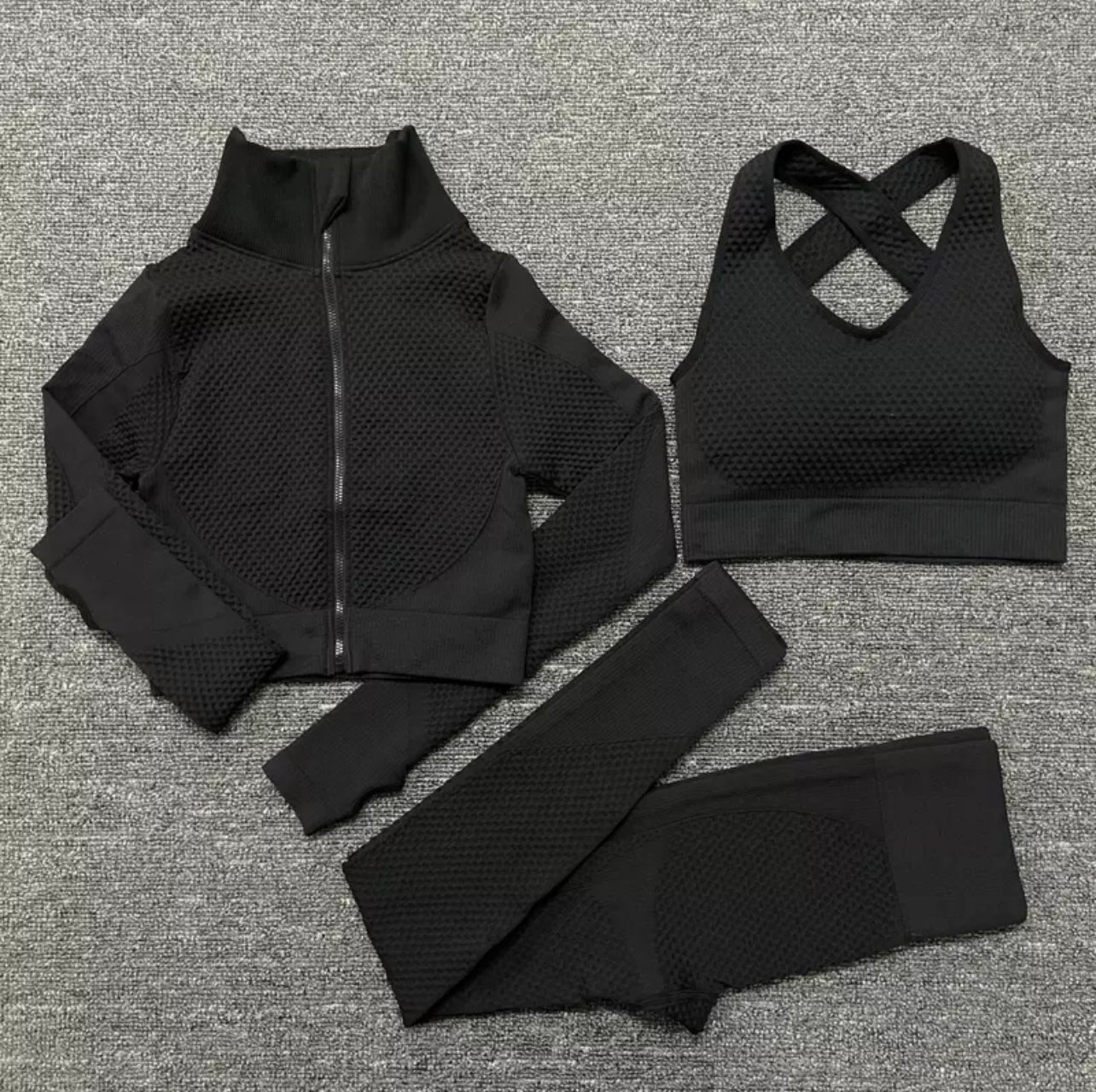 PRE-ORDER Trinity 3 Piece Seamless Fitness Set x Black